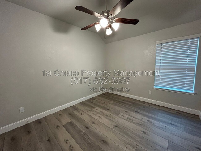 Building Photo - 6340 Battle Mountain Trl