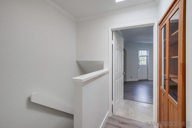 Building Photo - 3268 Via Marin