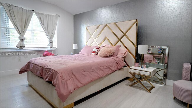 Building Photo - 18499 NW 52nd Path