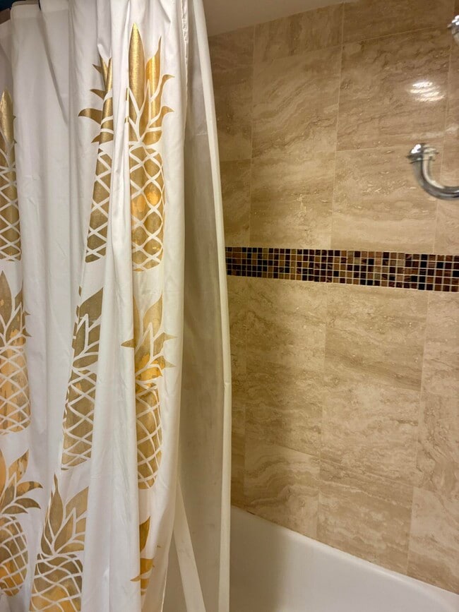 Building Photo - 2691 S Course Dr