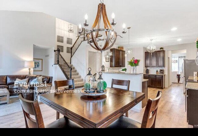 Building Photo - 807 Stonewood Bend Dr