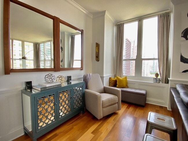 Building Photo - 88 Morgan St