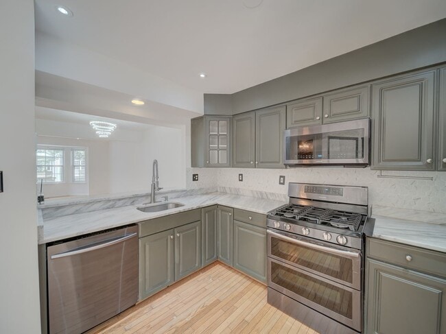 Building Photo - 3019 Spice Bush Rd