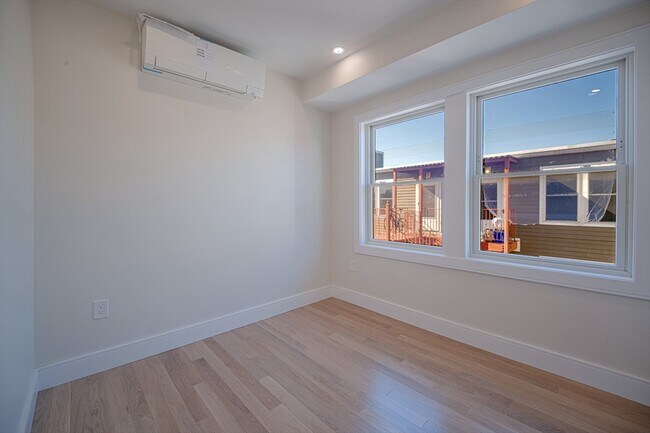 Building Photo - 59 Gove St
