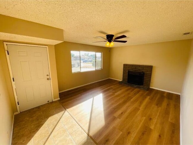 Building Photo - 678 Monterey Pl