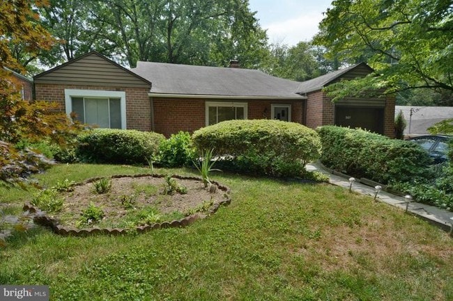 Primary Photo - 8605 Springdell Pl