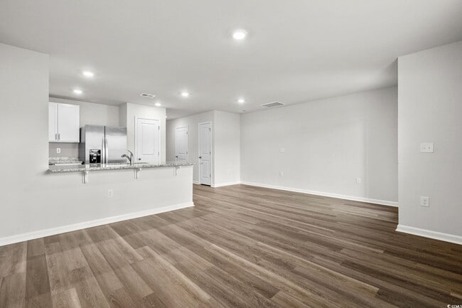 Building Photo - 612 Rd