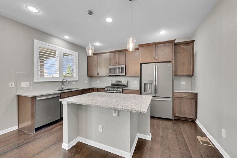 Building Photo - 7673 Bandit Dr