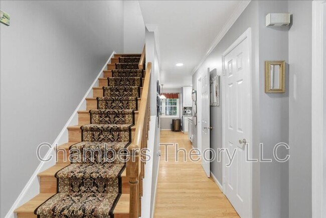 Building Photo - 12226 Ox Hill Rd