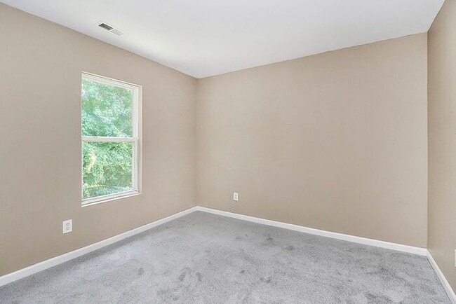 Building Photo - 4BD/2.5BA Home in Wallace Creek