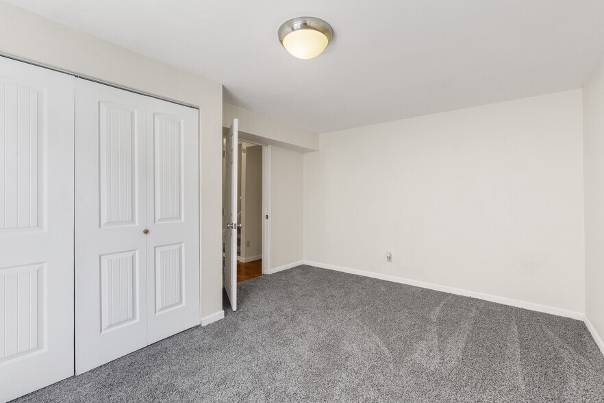 Building Photo - 4325 Horizonpoint Dr