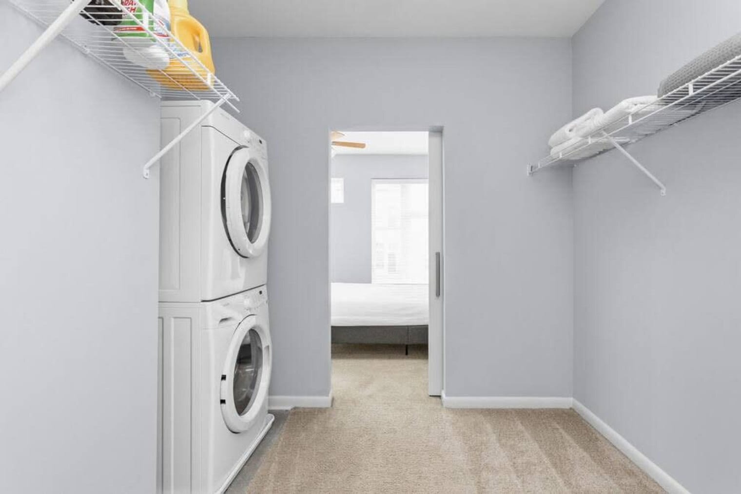 Building Photo - 421 E Market St