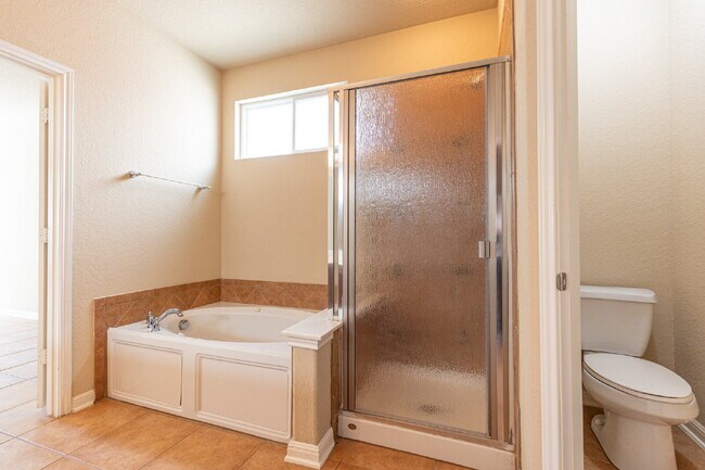 Building Photo - 8922 Weimer Forest