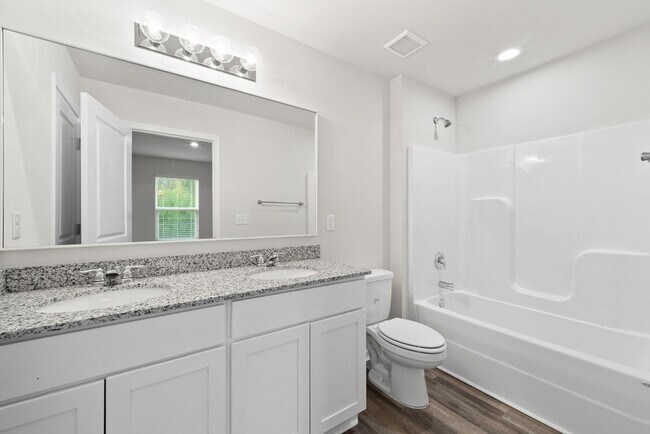 Building Photo - 630 Whispering Creek Ave
