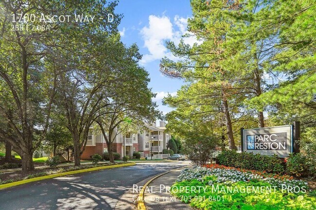 Building Photo - 1700 Ascot Way