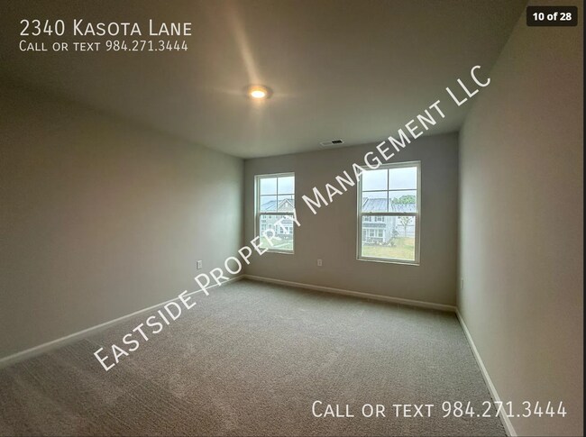 Building Photo - 2340 Kasota Ln