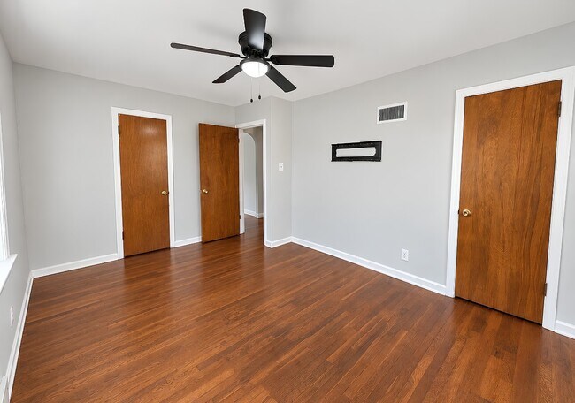 Building Photo - 1277 Waldorf Dr