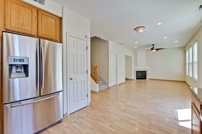 Building Photo - Spacious 4-Bedroom Home on Private Cul-De-Sac | No HOA | Custom Closets, New Floors & Lush Backya...