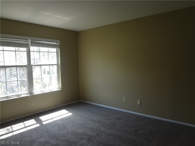 Building Photo - 1005 Stoney Run Trail