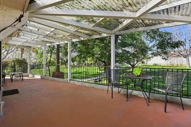 Building Photo - 1767 Capistrano Glen