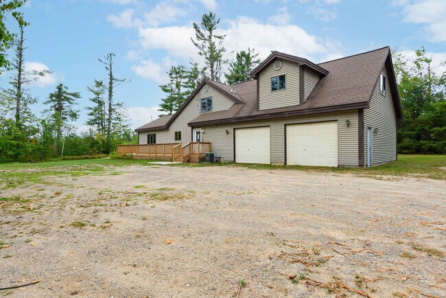 Building Photo - 2986 Patrick Dr