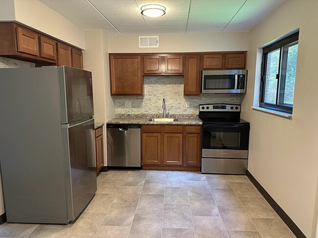 2-Bed/1-Bath - Chateau Apartments