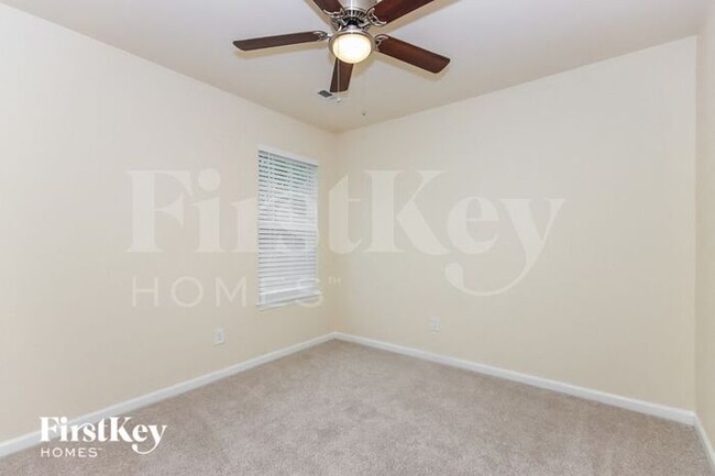 Building Photo - 10955 Shelly Renee Dr