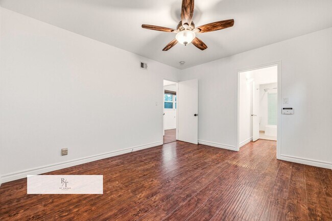 Building Photo - 6928 Vanscoy Ave