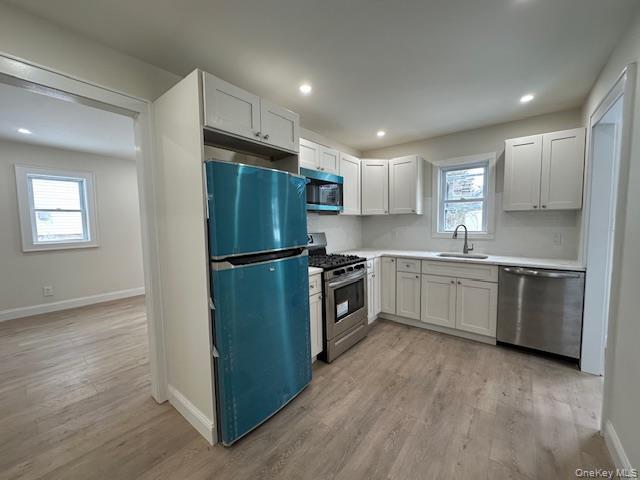 Building Photo - 12 Canyon St