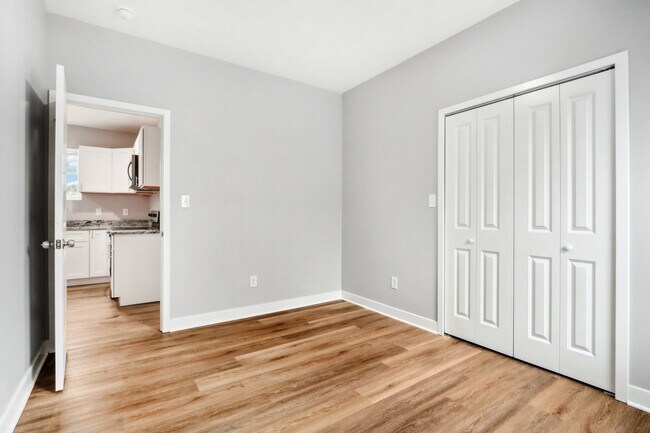 Building Photo - 2813 N Talbott St