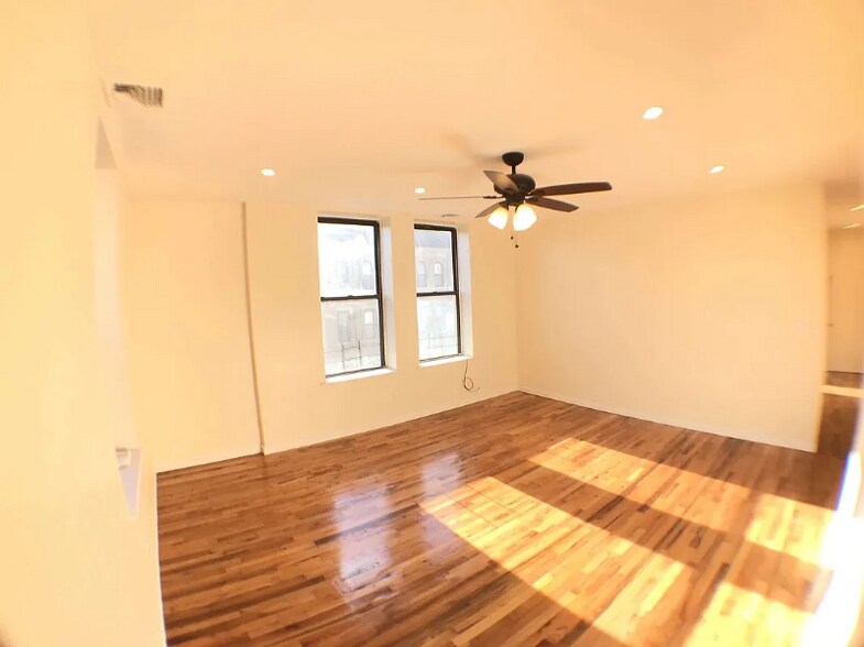 Building Photo - 353 Ocean Ave