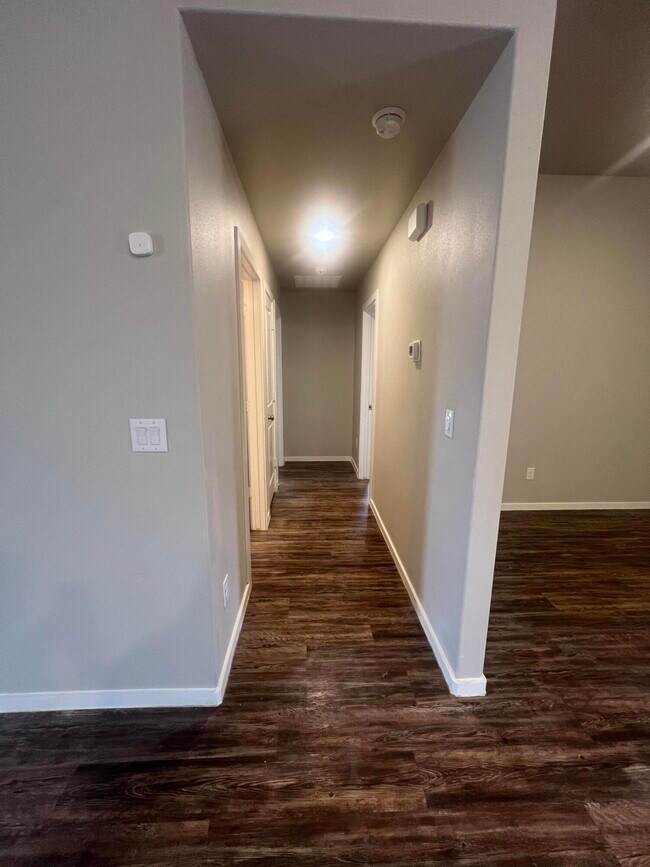 Building Photo - 2101 Kirksey Ave