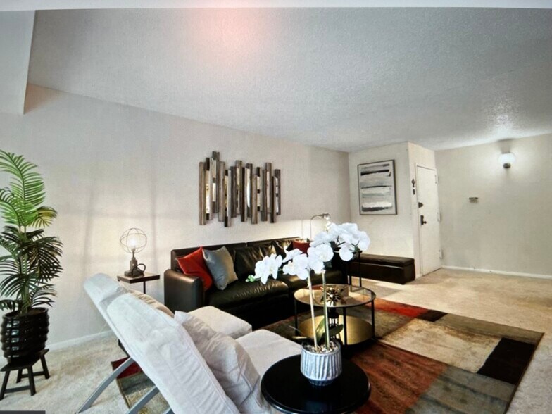 Building Photo - 11815 Breton Ct