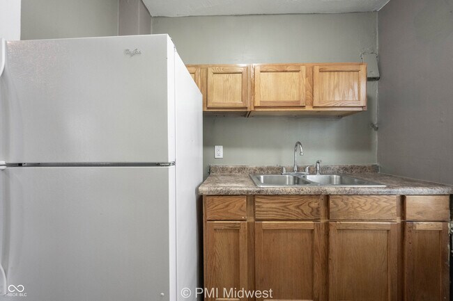 Building Photo - 1344 Burdsal Pkwy