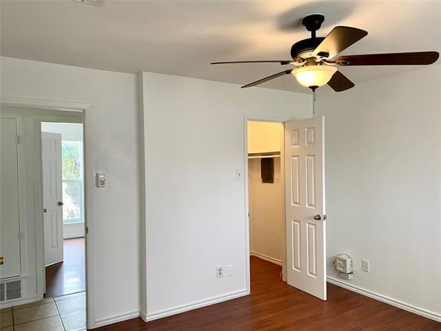 Building Photo - 3645 Mosswood Dr