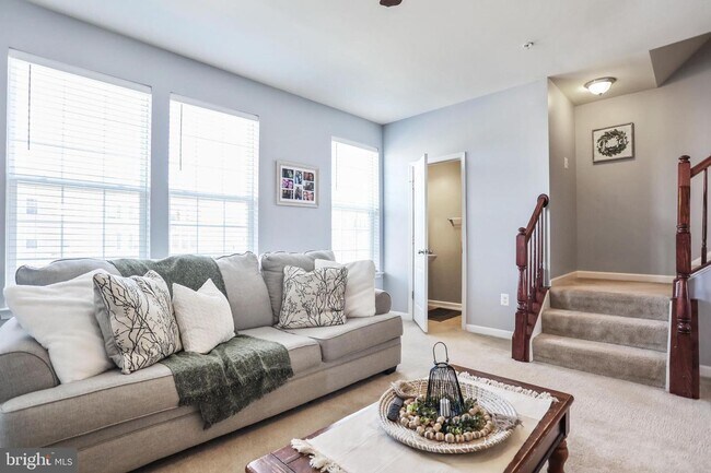 Building Photo - 13126 Nittany Lion Cir