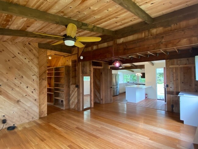 Building Photo - Private Hideaway on 1 Acre -Hawaiian Paradise Park