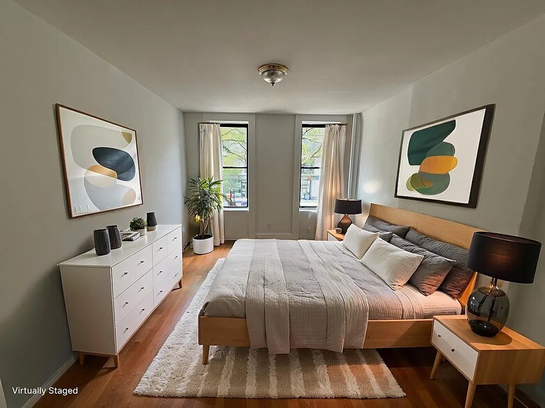 Building Photo - 628 Tenth Avenue