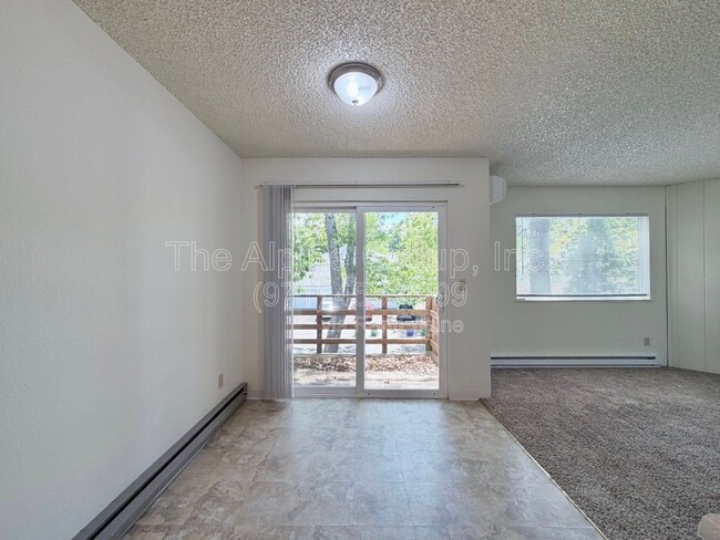 Building Photo - 13325 SW 17th St