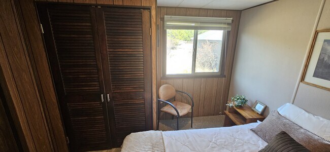 Building Photo - 7 Bert Rd