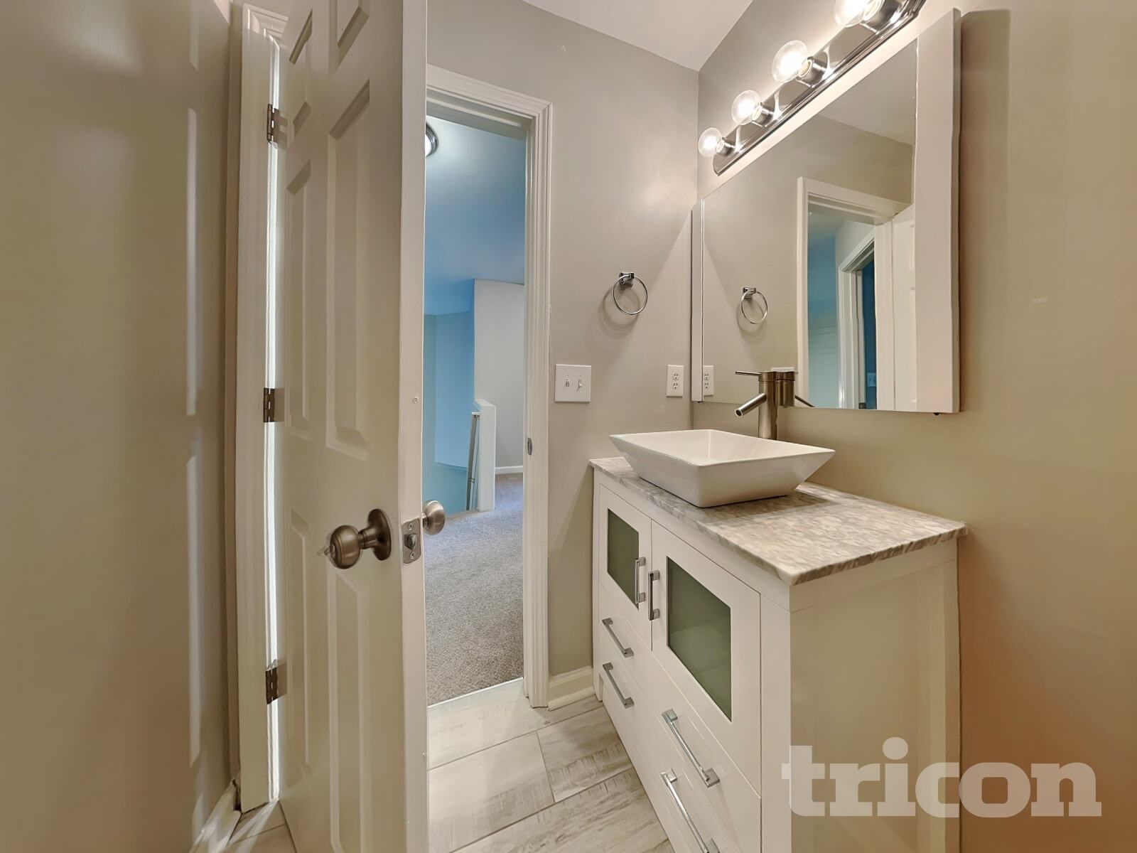 Building Photo - 2098 Clearvista Dr NW