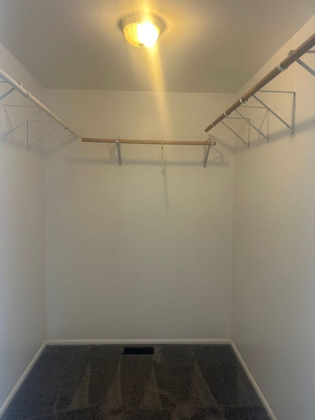 Building Photo - 2774 Jessica Cir