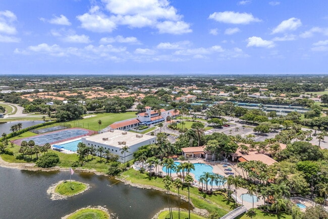 Building Photo - 10852 La Salinas Cir