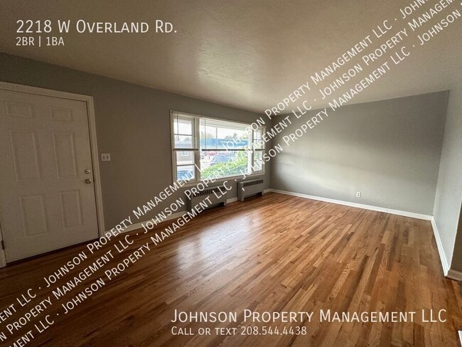 Building Photo - 2218 W Overland Rd