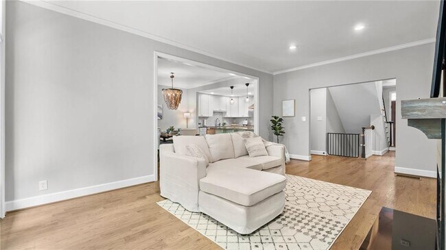 Building Photo - 3532 Paces Pl NW