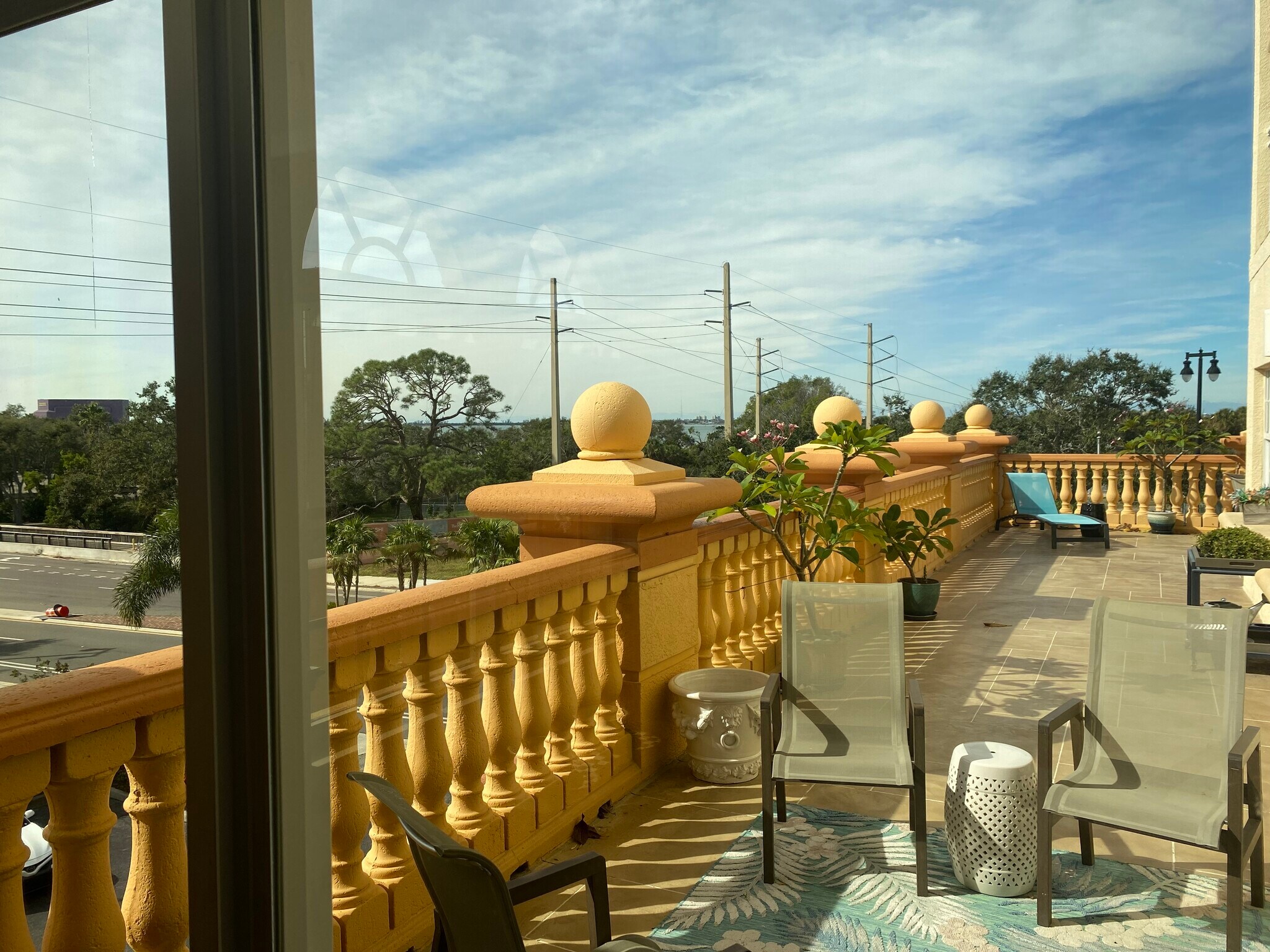 Building Photo - 1188 N Tamiami Trl