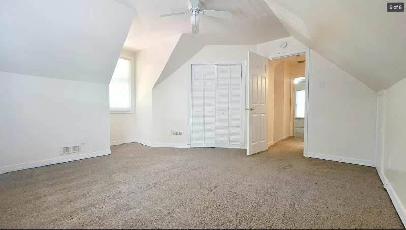 Building Photo - 9305 Fox Run Dr