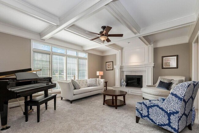 Building Photo - {5801} Spacious 2 Story Home in highly des...