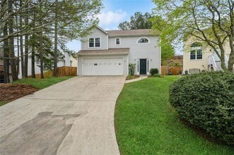 Building Photo - 3635 Darwin Pl