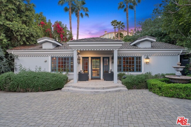 Building Photo - 4923 Amigo Ave